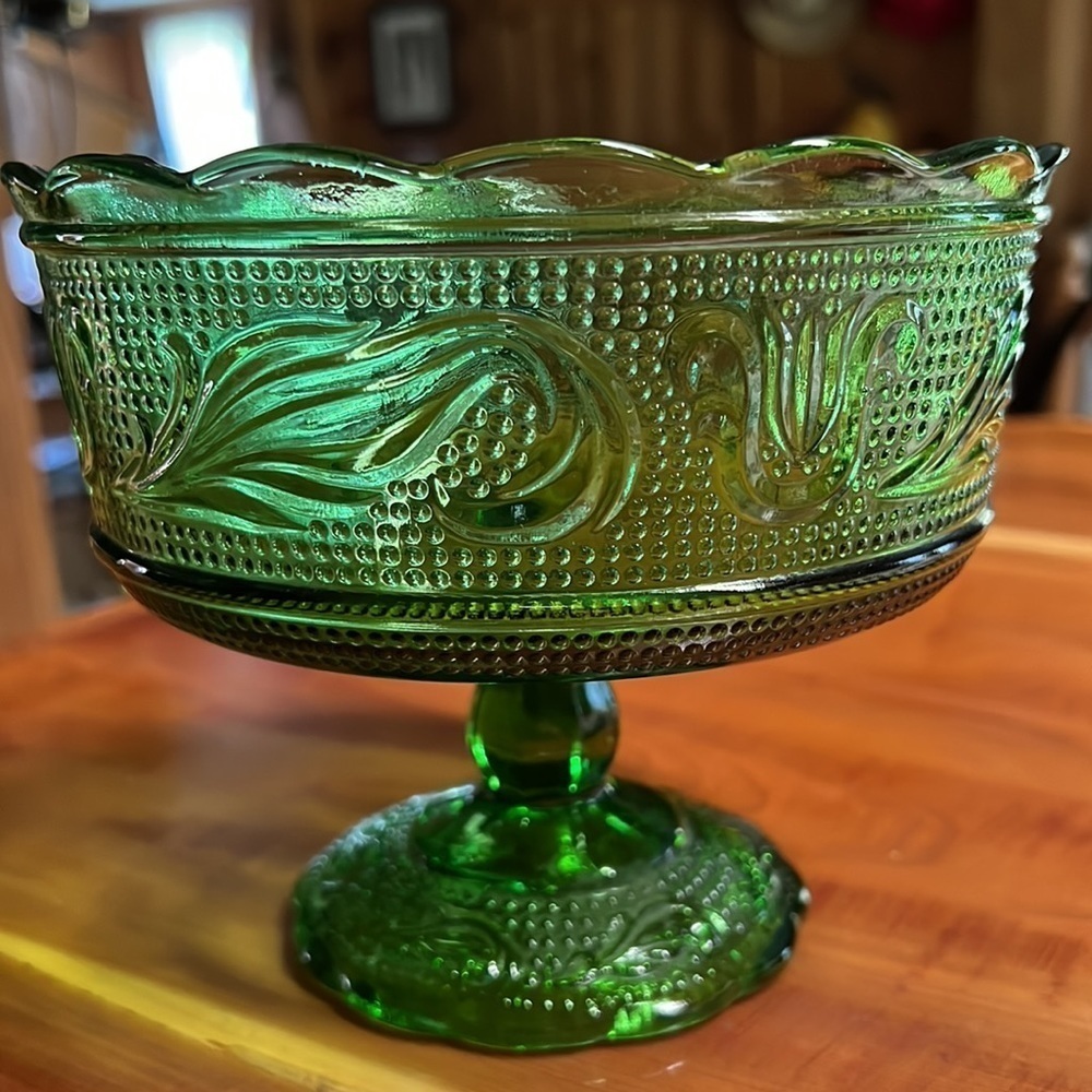 Vintage EO Brody Footed Green Candy Dish - Picture 2 of 4